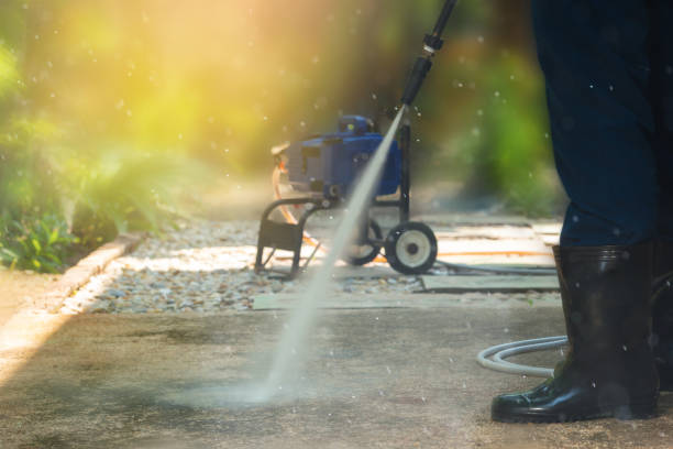 Best Playground Equipment Cleaning  in Martinez, CA